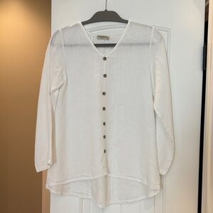 Elegant White V-Neck Buttoned Women's Tunic